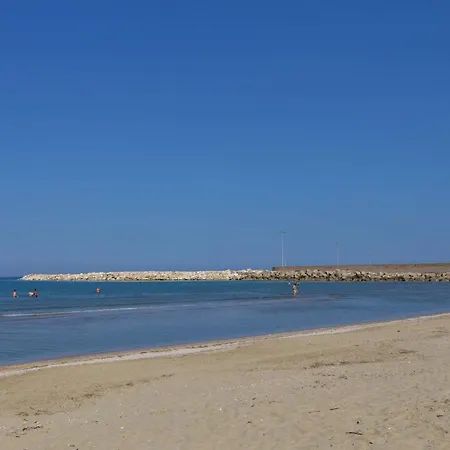 Santina Giulianova